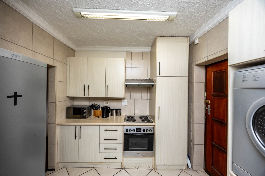 2 Bedroom Property for Sale in Baysville Eastern Cape